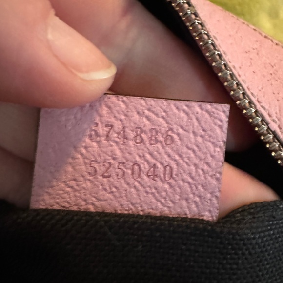 New Authentic Gucci Psychedelic GG Crossbody - limited release - Picture 9 of 10